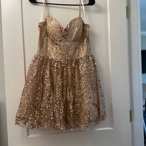 Windsor Gold Homecoming or Cocktail Dress. NWT.